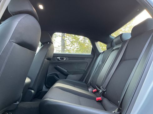 Used 2025 Honda Civic Sport image 23