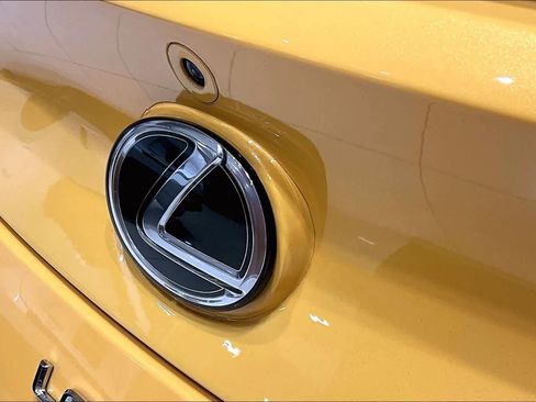 Used 2025 Lexus LC 500 Coupe w/ Performance Package image 29