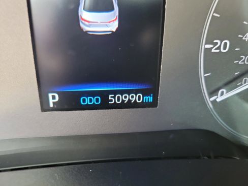 Used 2023 Toyota Corolla LE FWD image 19