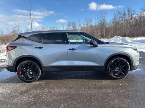 New 2025 Chevrolet Blazer LT w/ Redline Edition image 8