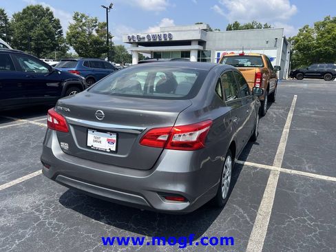 Used 2019 Nissan Sentra S FWD image 3
