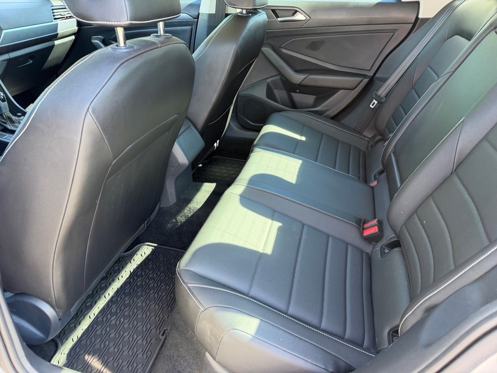 Used 2023 Volkswagen Jetta SE FWD image 14