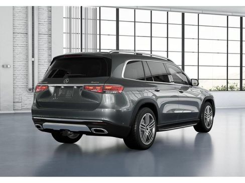 Certified 2026 Mercedes-Benz GLS 450 4MATIC image 22