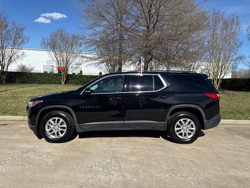 Used 2020 Chevrolet Traverse LT image 4