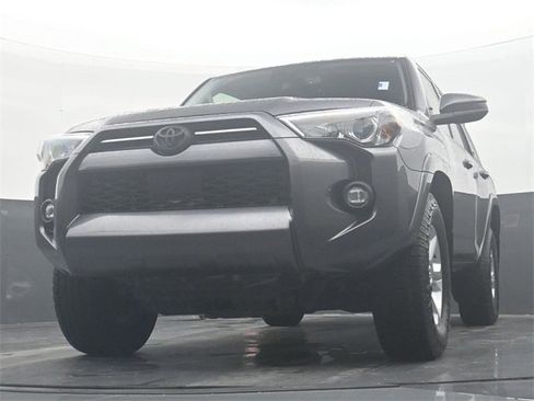 Used 2023 Toyota 4Runner SR5 image 28