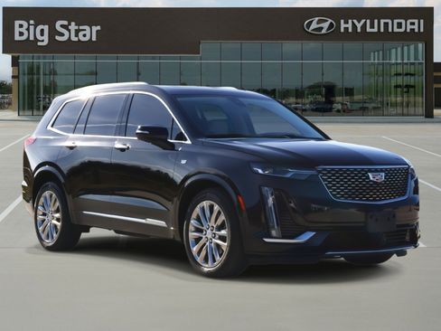 Used 2024 Cadillac XT6 Premium Luxury w/ Technology Package image 6