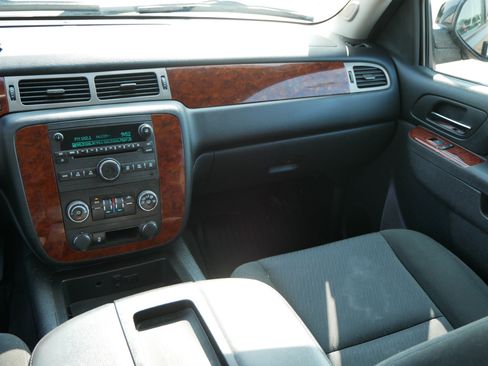 Used 2013 Chevrolet Tahoe LS AWD/4WD image 11