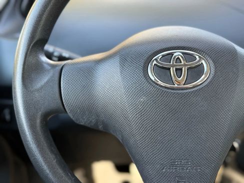 Used 2009 Toyota Yaris S image 18