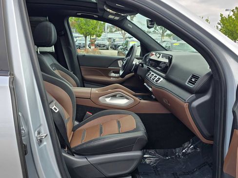 Used 2024 Mercedes-Benz GLE 63 AMG S image 11