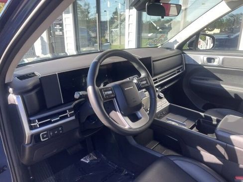 Used 2025 Hyundai Santa Fe XRT image 8