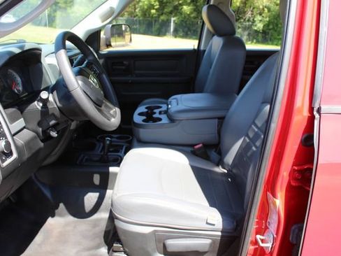 Used 2018 RAM 3500 Tradesman w/ Chrome Appearance Group AWD/4WD image 22
