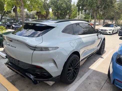Used 2023 Aston Martin DBX 707 AWD/4WD image 3