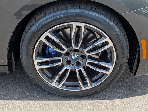 Used 2026 BMW 530i xDrive AWD/4WD image 15