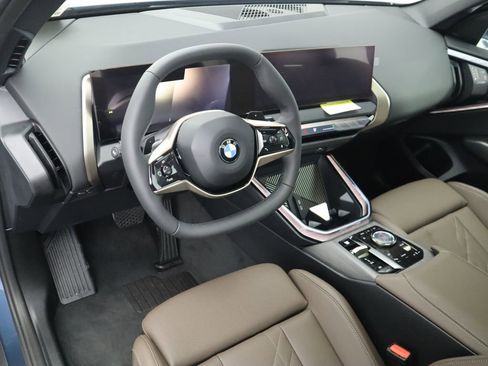 Used 2025 BMW X3 xDrive30i w/ Convenience Package image 10