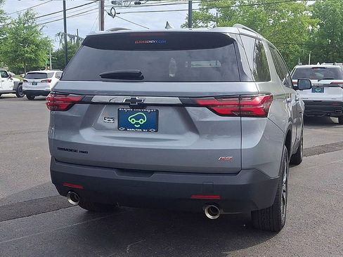 Certified 2023 Chevrolet Traverse RS AWD/4WD image 2