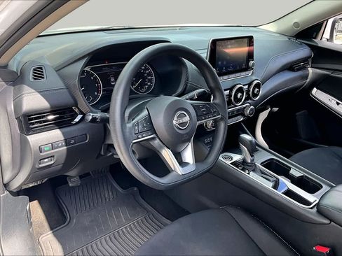 Used 2024 Nissan Sentra SV FWD image 16