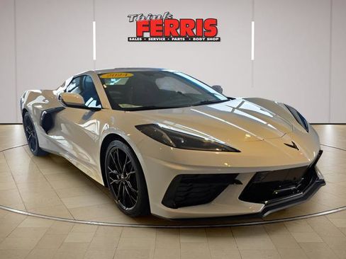 Used 2024 Chevrolet Corvette Stingray Premium Conv w/ 3LT RWD image 7