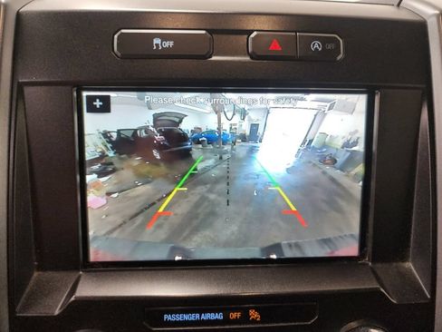 Used 2019 Ford F150 XLT w/ Equipment Group 302A Luxury AWD/4WD image 20