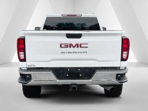 Used 2022 GMC Sierra 2500 Pro w/ Convenience Package AWD/4WD image 6