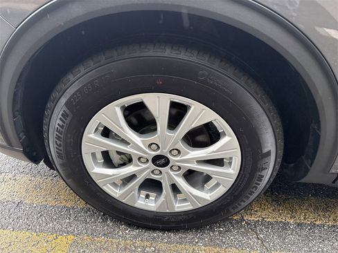 Used 2023 Ford Escape Active w/ Tech Pack #1 image 11