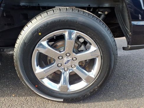 Used 2021 Ford F150 Lariat w/ Equipment Group 502A High image 17