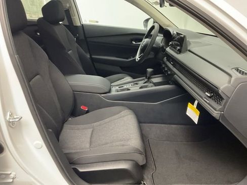 New 2025 Honda Accord SE image 25
