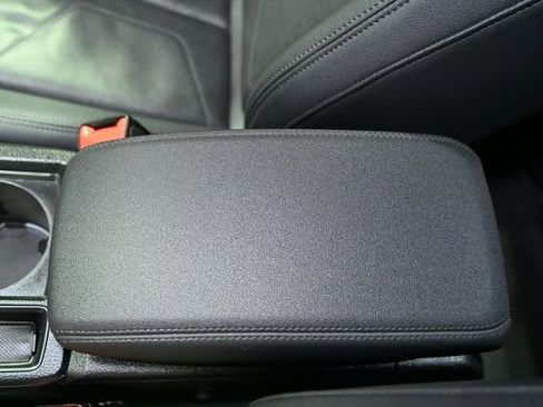 Used 2023 Audi Q3 2.0T Premium image 22