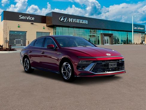 New 2025 Hyundai Sonata SEL FWD image 11