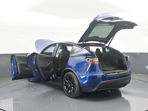 Used 2021 Tesla Model Y Long Range image 77