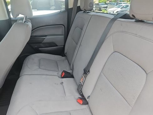Used 2018 Chevrolet Colorado W/T w/ WT Convenience Package RWD image 12