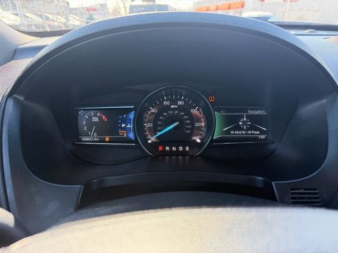 Used 2016 Ford Explorer Sport image 32