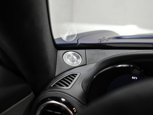 Used 2020 Mercedes-Benz AMG GT R image 46