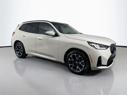 Used 2026 BMW X3 xDrive30i w/ Premium Package AWD/4WD image 5