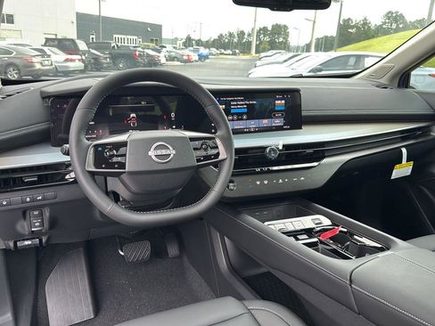 New 2025 Nissan Murano SL image 16