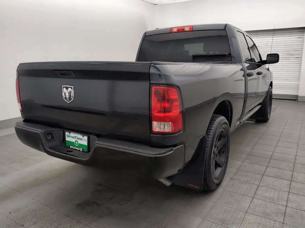 Used 2017 RAM 1500 Express RWD image 9