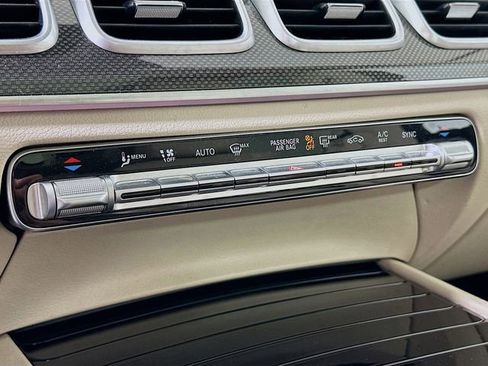 Used 2022 Mercedes-Benz GLE 350 4MATIC image 17