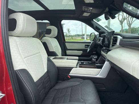 Used 2024 Toyota Tundra Capstone AWD/4WD image 8