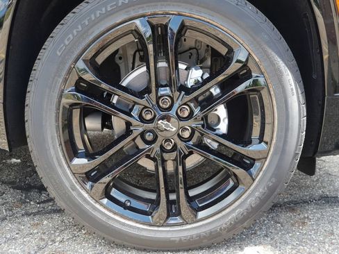 New 2026 Chevrolet Traverse High Country w/ LPO, Floor Liner Package AWD/4WD image 6