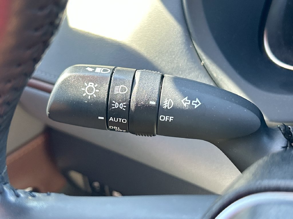 Used 2024 Toyota Venza Limited AWD/4WD image 22