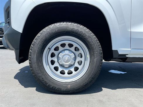 New 2025 Chevrolet Colorado W/T w/ Advanced Trailering Package image 32