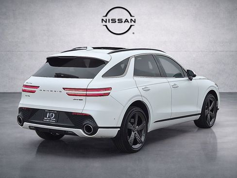 Used 2023 Genesis GV70 3.5T Sport w/ Sport Prestige Package image 5