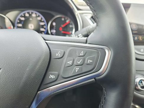 Used 2024 Chevrolet Malibu LT FWD image 16