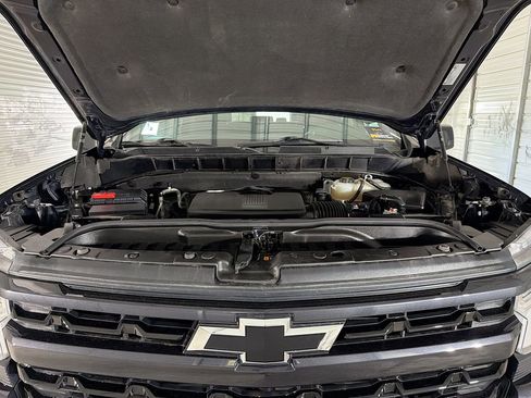 Used 2023 Chevrolet Silverado 1500 RST AWD/4WD image 31