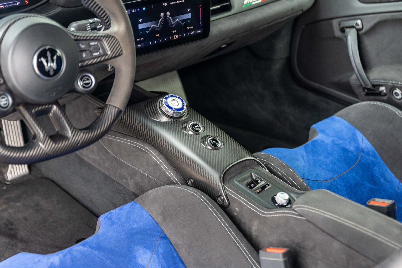 Used 2022 Maserati MC20 Coupe RWD image 23