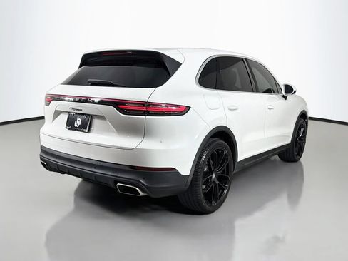 Used 2019 Porsche Cayenne AWD/4WD image 5