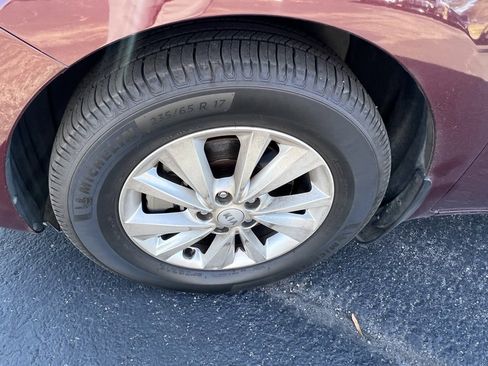 Used 2016 Kia Sedona LX w/ Option Group 020 image 12