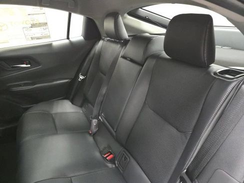 New 2026 Toyota Prius Limited FWD image 17