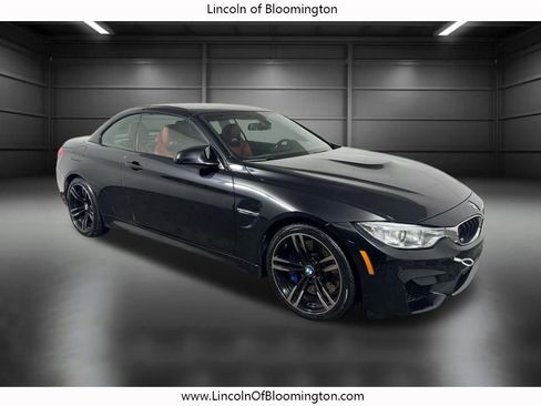 Used 2015 BMW M4 Convertible image 10