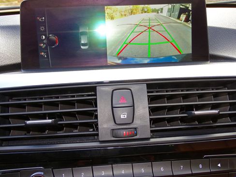 Used 2017 BMW 330i xDrive Sedan image 20