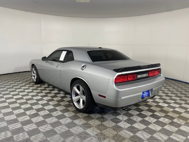 Used 2009 Dodge Challenger SRT8 w/ SRT Option Group II RWD image 17